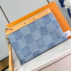 Louis Vuitton Clutch Bags